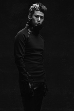 �e�M����