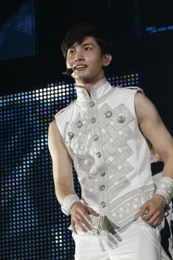 �`�����~��