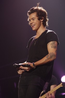 �n���[�E�X�^�C���Y