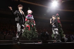 東方神起 2年連続で10万人動員 史上最大級のファンクラブイベントをレポート Oricon News