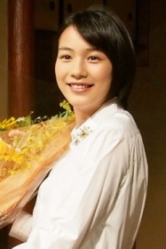 ���҂̐V���l�����L���O 2014�w�\�N�����m�̂��܂����R���r��AKB�O���[�v�ȂǁA���ڂ̎�肪�Y�����x