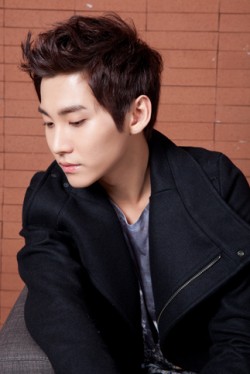 �\���E�X���q����