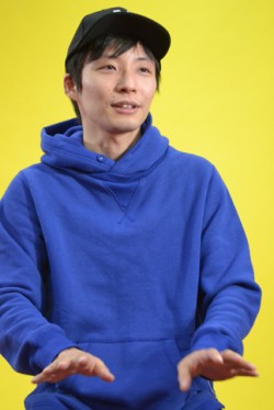 星野源 演出も自身で手がけた 復帰後初の日本武道館公演について語る Oricon News