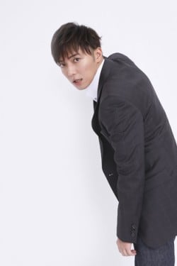 水谷豊 成宮寛貴 今できることは何か 現実をも見据えた 相棒 的な答え Oricon News