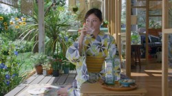 �T���g���[�w�ӂ��苾���xCM�u�āE���ƈ�t�v�т��