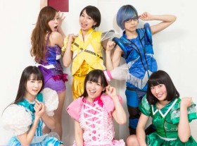 �j�̎q�ɂ͕����Ȃ��I�@�C�O��������ڂ��W�߂鐦�r�K�[���Y�o���h�AGacharic Spin