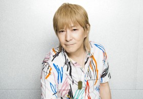 TM NETWORK�E�����N�ƁA���j�b�g����v���f���[�X�Ƃ܂Ō��I