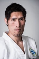 �X�|�[�c�^�����g�g�𒴂��o���G�e�B�ɒ蒅�������M��