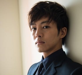 ���Ⓧ���C���^�r���[�w�푈�f��o���ŋC�Â����ꂽ �����m�炸�ɐ����Ă���27�N�x