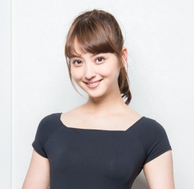 ���X�؊� CM�B�e�������|�[�g�w�_��ȃJ���_���ؗ�ȃW�����v���I�I�x