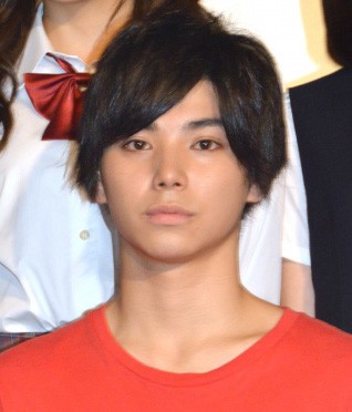 デビュー1年でブレイク急先鋒 特異な存在感の村上虹郎とは Oricon News