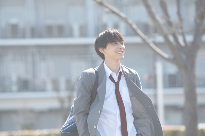 吉沢亮、告白シーンの撮影ウラは？『通学電車』メイキング映像を