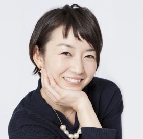 ���b���A�i �C���^�r���[�w�A�i�E���T�[�Ƃ��ăM���M���̃��C���͕ۂĂĂ���I�H�x