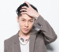 日米で物議をかもした話題作へ出演、MIYAVIの真意と覚悟に迫る『さらけ出して自我を無くす―』