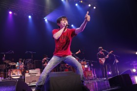 �{��a�j�̉̏������x�~�O�̃��X�g�c�A�[��WOWOW�œƐ�����I