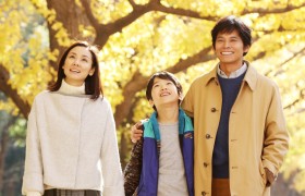 4�N�Ԃ�f��剉��ŕ�����Ƃ�������D�c�T��@�w�{�N�ȁx����