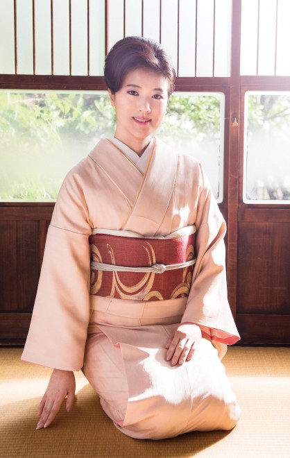 アイドル顔負けの 神対応 イマドキの演歌女子事情 Oricon News