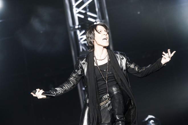 氷室京介、完全燃焼の“LAST GIGS”をWOWOWで独占放送！ 感動の瞬間は 