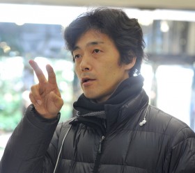 �����M��ēA�V��w�f�X�m�[�g�x�B�e����Ŗ��������艞���ƃv���b�V���[