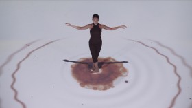 ���E�����ڂ���enra���f���ƃ_���X�Ŗ��� �u�������̂ЂƂƂ�����vWEB������J