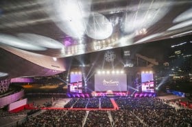 ��21�񊘎R���ۉf��Ձw�{�C�R�b�g�����̗]�g�́H�^���������A�W�A�ő�̉f��Ձx