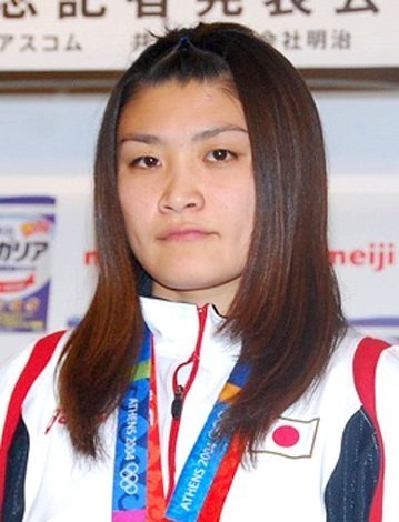 ���q���X�����O�A�O�l������4�A�e��B�������ɒ��]�I�� �iC�jORICON NewS inc.