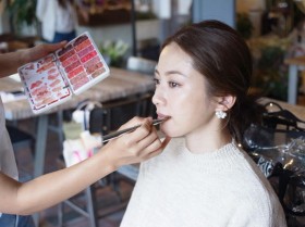 ���f�������H������e�@�u���_��qVol.4�@�����X�L���P�A�������Z���C�N�v