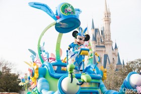 �z�C�Ŋy�������f�B�Y�j�[�E�C�[�X�^�[