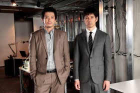 17�N4�����h���}�����x�A�A�N�V�����Ⴆ��wCRISIS�x�����Ճg�b�v