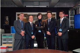 �D�����R�́g�n�ɑ������h���}���h�ɃA���A�w�ً}�撲���xP�ɕ�������̂������