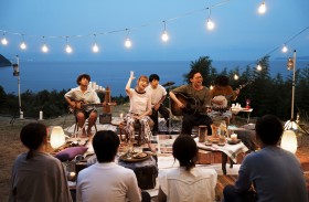 Awesome City Club�����߂Ă�Airbnb�̌��@�V�[�N���b�g���C�u�����S���|�[�g