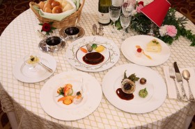 ���E��{�a�炪�����̘r�𐶔�I�I�f��w���X�g���V�s�x�ӎ`��Ő�X���X!?