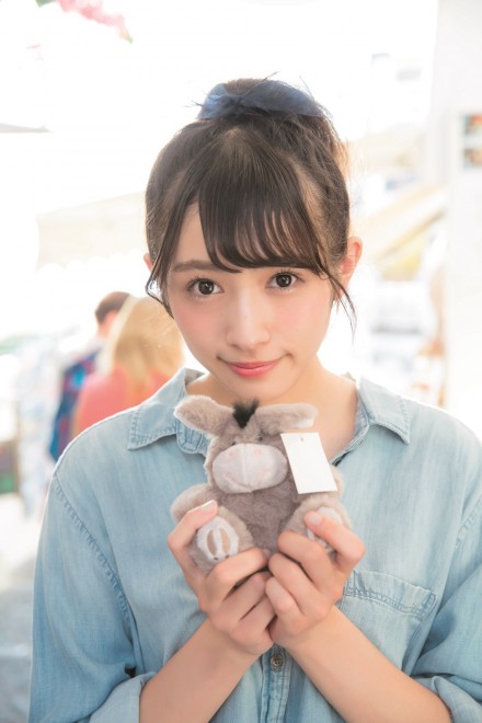 欅坂46・渡辺梨加、初版10万部に「恐縮です…」 グループ初のソロ