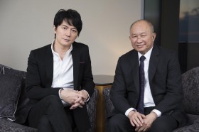 ���R�뎡�~�W�����E�E�[�Βk�A���ƒ���Â����̎B�e�Łu�m��Ȃ����������v�ɏo�