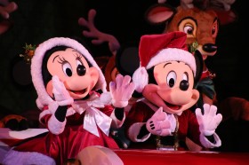 �C�O�f�B�Y�j�[�p�[�N�̓��{�Ƃ̈Ⴂ�Ƃ́H �t�����_ �E�H���g�E�f�B�Y�j�[�E���[���h�E���]�[�g��Xmas�����|�[�g�I