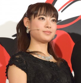 ���{����gSHOCK�h�̓W���j�[�Y�C�Y���̂����܂�A�X�^�[�ւ̓o����ɂ�