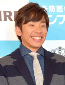 �t�B�M���A�X�P�[�^�[�A���ތ���^�����g�Ƃ��ďd�󂳂�闝�R