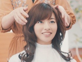 ���̔����͒N�c!?�@OL�A�C�h���E���r��52�A���߂Ă�CM�B�e�̕��䗠�����J