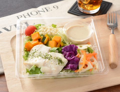 サラダをメイン食事にする人も増えており、ボリューミーなサラダの需要は高い