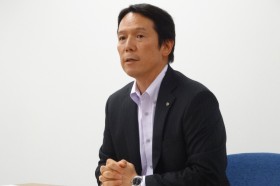 JVA���\�A�f���\�t�g�s��قډ��΂��@�����^��������������z�M20����