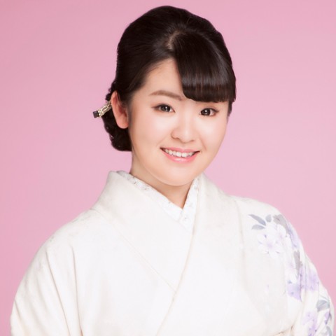 歌うべくして演歌を歌う19歳、朝花美穂は歌と踊りの二刀流 | ORICON NEWS