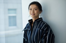 �đq�ށX�u�ςݏd�˂����Ԃ̂Ȃ��ŁA���̕v�w�̃I���W�i���̊֌W�����o����v