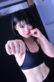 ���ʏ��q�E�쑺���� �u�N�����킵�����Ƃ̂Ȃ��g�����h�A�C�h���h�ցB���E�܂œ˂��i�݂����I�v