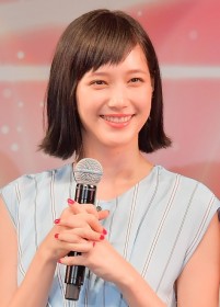 �g�A�N�V�������D�h�̒n�ʂ�����H�@�l�C���D���A�N�V�����ɒ��ޔw�i�Ƃ�