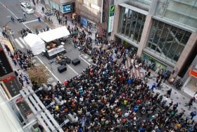 �n���ƋƊE�̂Ȃ���������@�w�a�J���y�Ձx�g���E�I�s�s�^�t�F�X�h�ւ̒���