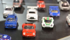 �X�[�p�[�J�[���オ�M���@2018�N��Ԑl�C�̑�l�g�~�J�́u�e�X�^���b�T�v