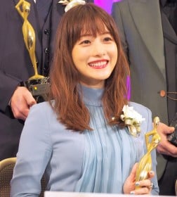 �r�{�ƁE��؈��I�q�A18�N�I���W�i���h���}3��̓o��L��������T��l�C�̗��R