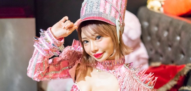 バーレスクダンサー オープン当初から働くリーダー Mii 節目の年齢を向かえよぎった 迷い と 希望 Oricon News