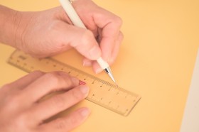 SNS�ŔF�m�g��@�g�������t�@�[�X�g�h�ȓ���X�a���̃��P�u��������O�b�Y�ɓ����Ȃ��v