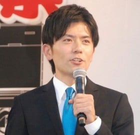 ���ȃA�s�[�������n�̌��ɁH �e���r�ǃA�i�E���T�[��SNS�̐e�a��